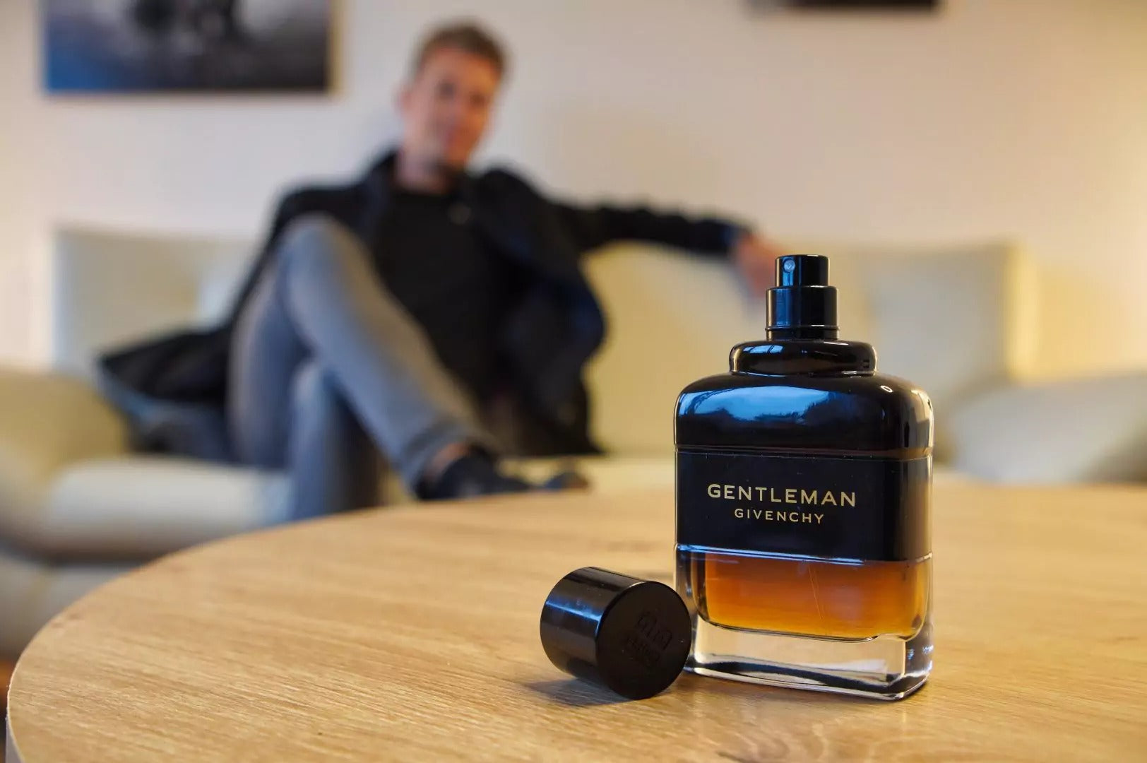 Givenchy Gentleman Eau De Parfum Reserve Privée for Him - 100 ml - www.xscent.shop