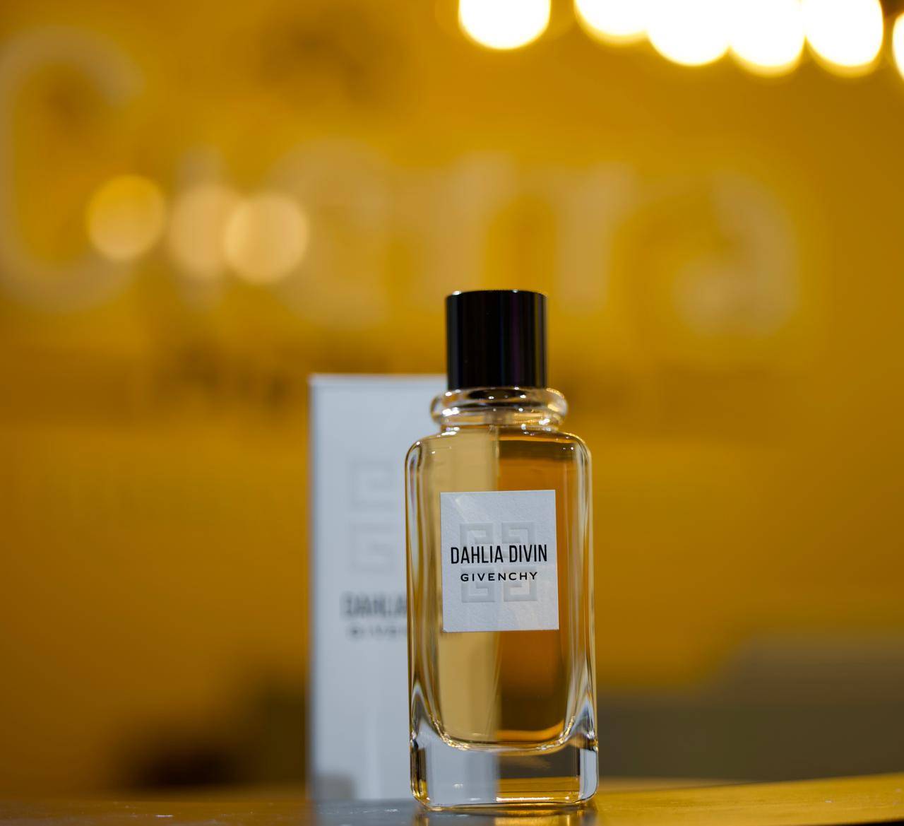 Givenchy Dahlia Divin EDP For Her - 100 ml - www.xscent.shop
